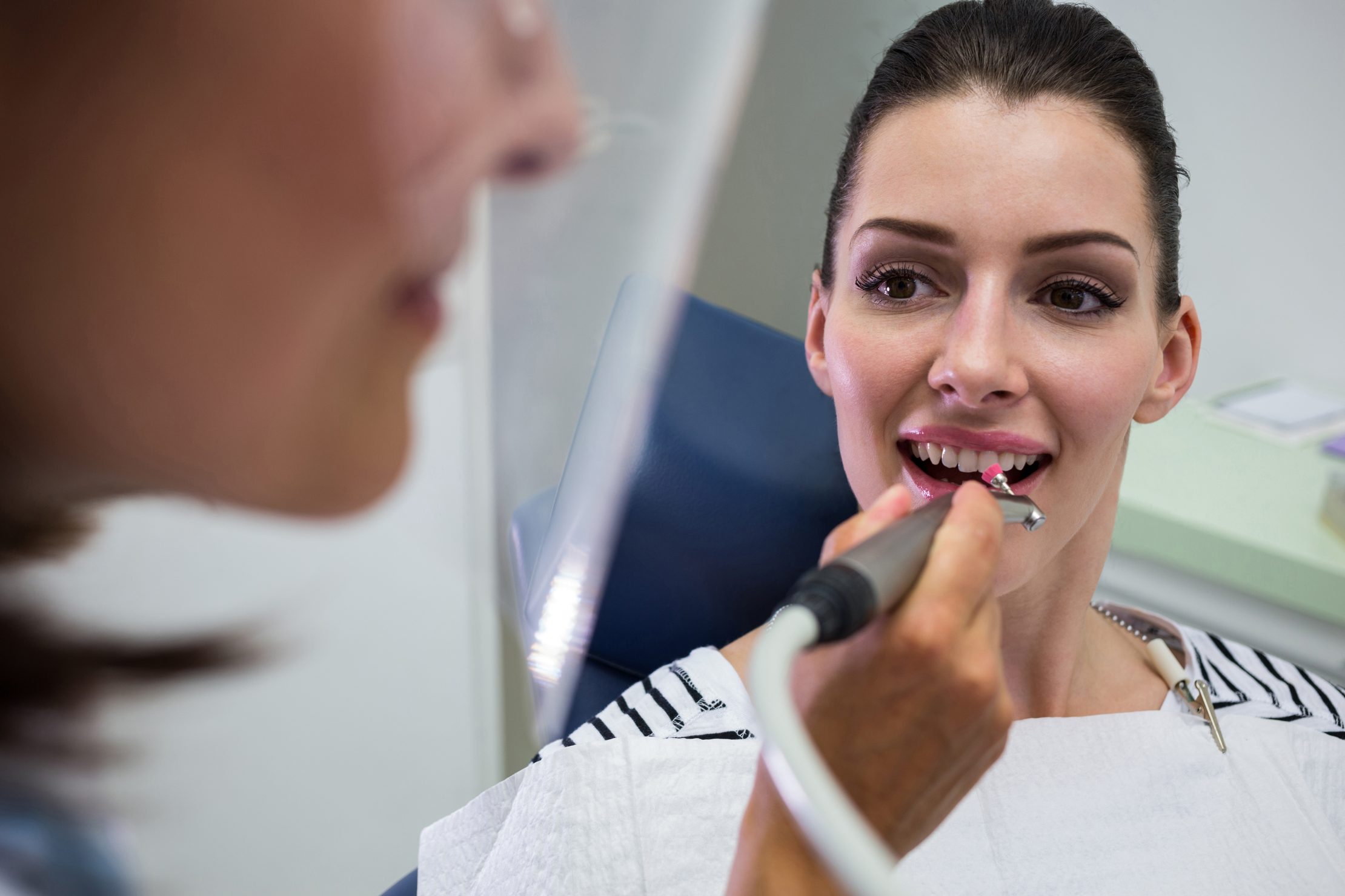 young-woman-having-dental-check-up